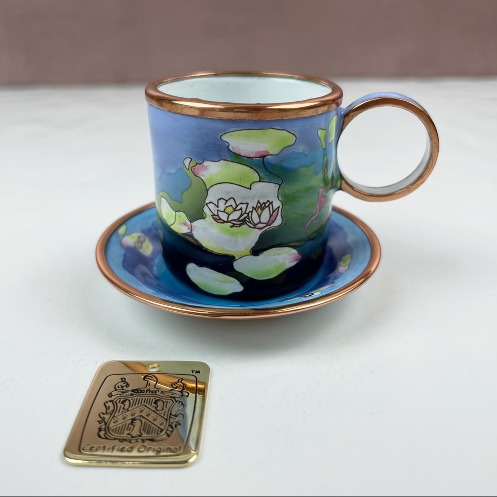 Charlotte Di Vita Blue Lily Pad Teacup Saucer